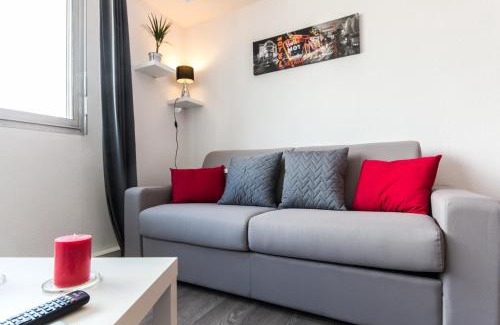 Faubourg-Raines Apartment | Comfortable Stay at SweetHome Dijon - Family & Pet Friendly