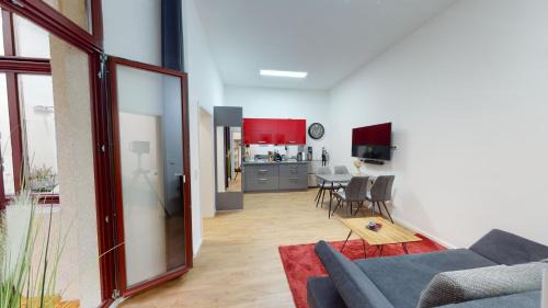 Sternviertel Apartment | SweetHome: Luxury Living with Family-Friendly Amenities