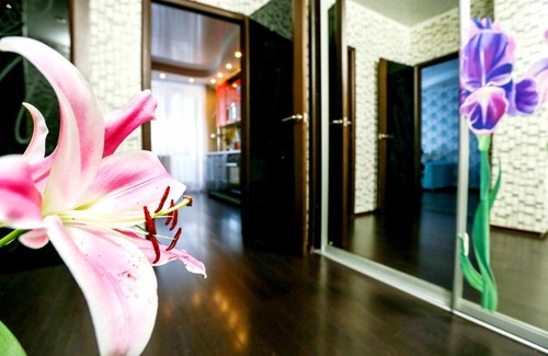 Omsk Apartment | Guest Rated 10/10 at SweetHome55 - Pet Friendly Comfort