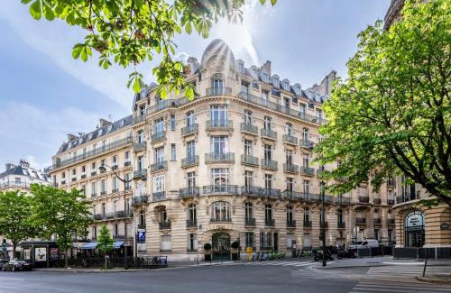 Faubourg-du-Roule Apartment | Family-Friendly Stay at Sweett - Arc de Triomphe, 4 Star