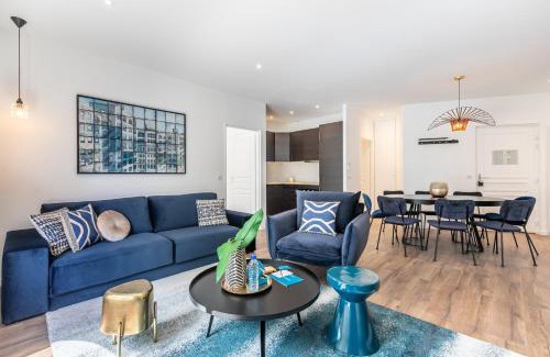 Paris City Center Apartment | Elegant Sweet Inn - Notre Dame: Family-Friendly Getaway