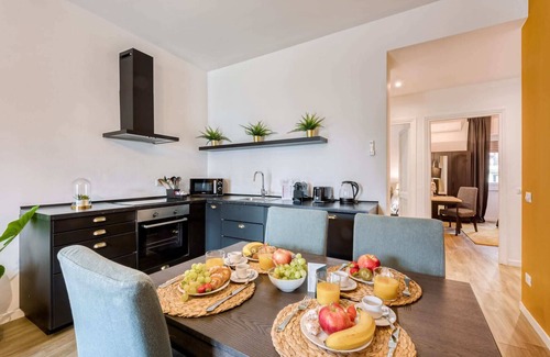Navigli Apartment | Spacious Solari II - Ideal Two Bedroom Apartment for Families