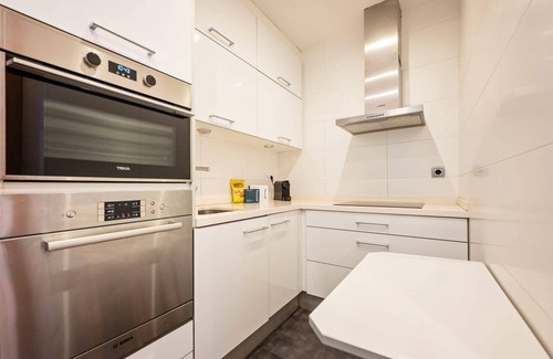 el Camp d'en Grassot i Gracia Nova Apartment | Vicky Barcelona - Three Bedroom Apartment for 6 Guests