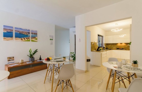St. Andrew's Hotel | Experience Comfort at Swieqi Santa Maria Boutique Apart