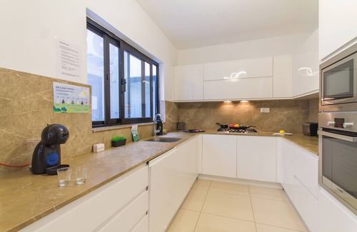 St. Andrew's Hotel | Experience Comfort at Swieqi Santa Maria Boutique Apart