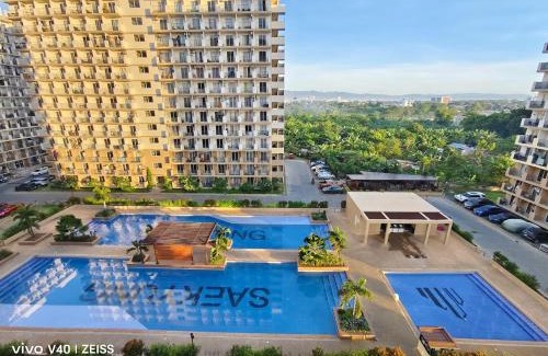 Lapu-Lapu Apartment | Swiftie-Inspired Condo with Pool! LapuLapu Cebu