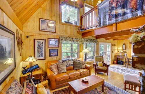 Gold Bar House | Owls Nest - Cozy Cabin with Hot Tub & Fireplace Retreat