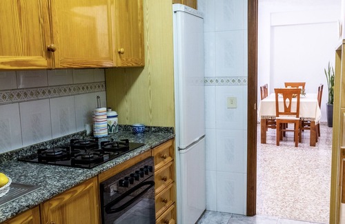 Santa Pola Apartment | Pet-Friendly Retreat with Pool, Tennis & Ocean Views