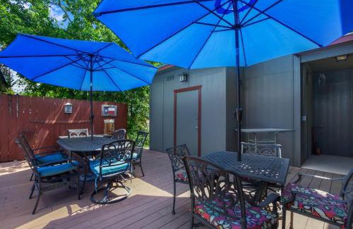Dripping Springs House | Discover Family-Friendly Comfort at Swing On Inn Suites