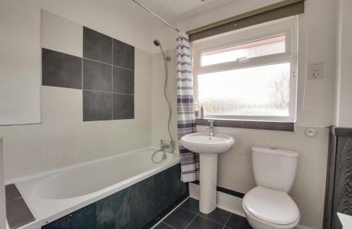 Saxmundham House | Family-Friendly Retreat at Swinton Hotel Awaits You