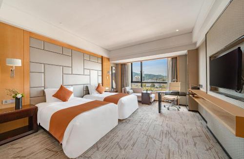Guangzhou Hotel | Discover Hotel Nikko Guangzhou: Shuttle Service & Spa