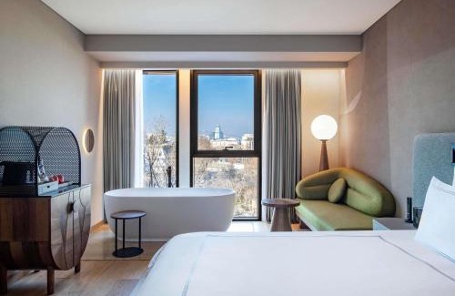 mtatsminda Hotel | Experience Elegance at Swissôtel Tbilisi with Ocean Views