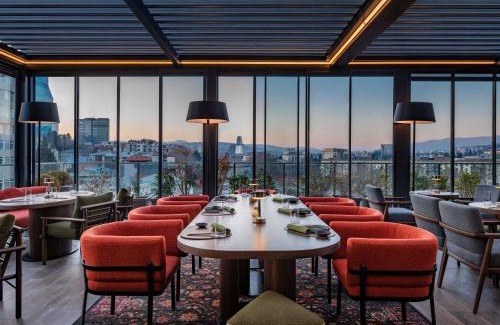mtatsminda Hotel | Experience Elegance at Swissôtel Tbilisi with Ocean Views