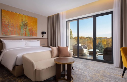 Almaty Hotel | Relaxing Swissôtel Wellness Resort Alatau in Almaty