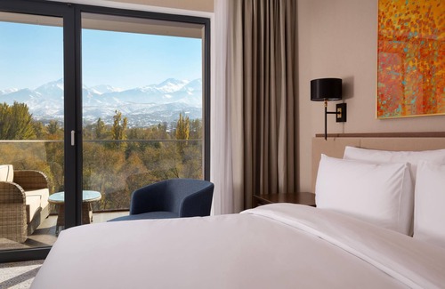 Almaty Hotel | Relaxing Swissôtel Wellness Resort Alatau in Almaty