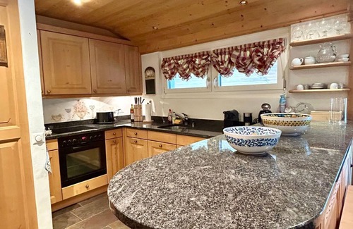 Saanen Apartment | Swiss Alps Delight-Cozy High Style Luxurious Flat