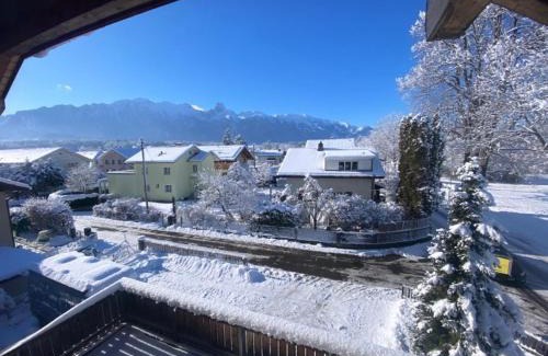 Thun Apartment | Scenic Swiss Alps View Apartment with Contactless Check-In