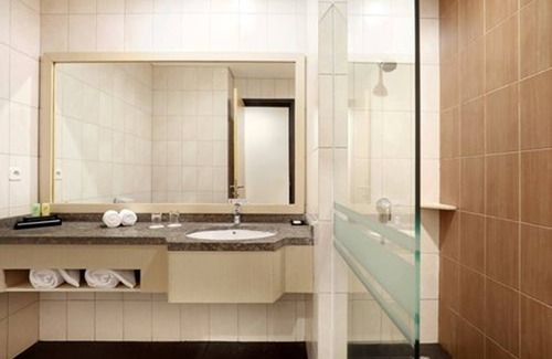 Panakkukang Hotel | Comfortable Stay at Swiss-Belinn Panakkukang Makassar