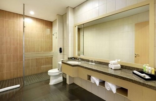 Panakkukang Hotel | Comfortable Stay at Swiss-Belinn Panakkukang Makassar