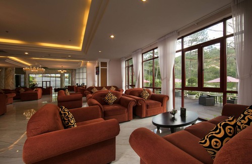 Da Lat Hotel | Relax at Swiss-BelResort Tuyen Lam Dalat - 4-Star Retreat