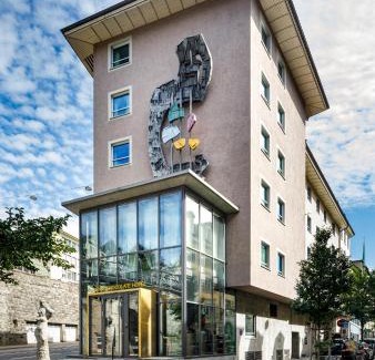 Niederdorf Hotel | Delightful Swiss Chocolate by Fassbind Zurich - Pet Friendly