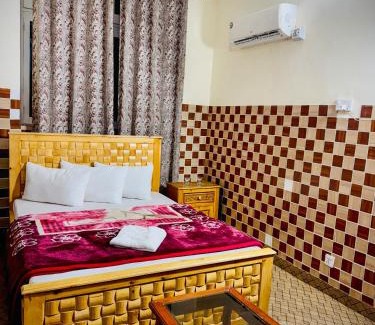 Chilas Hotel | Swiss Cottage Hotel Chilas