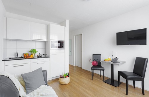 Kloten Hotel | Comfortable Swiss Star Zurich Airport with Family-Friendly Amenities