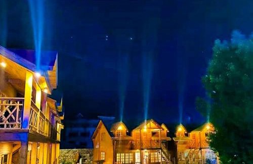 Kohistan Hotel | Cozy Swiss Wood Cottages Naran with Breakfast and Dining