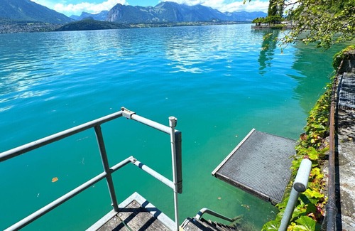 Sigriswil Ski Chalet | SwissHut Stunning Views Alps & Lake - Chalet Monbijou