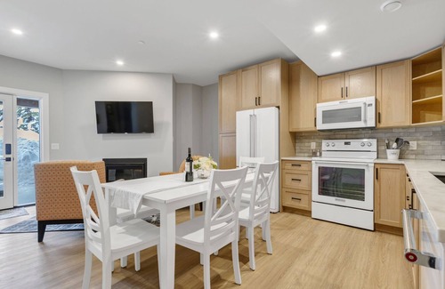 Silver Star Mountain House | Experience the Switchback Chalet Suite with Ocean Views