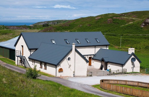 Ardnamurchan Peninsula House | Ideal Family Retreat Just Steps from the Beach