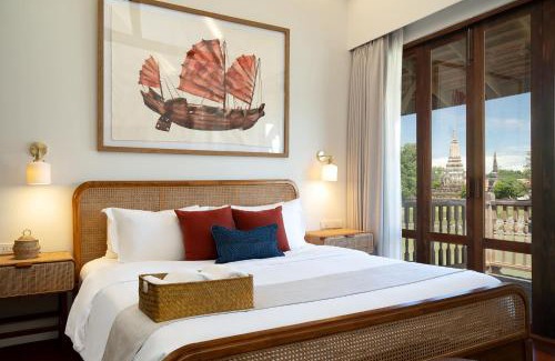 Ayutthaya House | Top-Rated Syama Residence with On-Site Café Experience