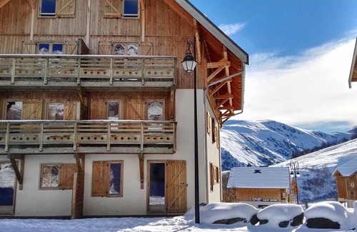 Saint-Sorlin-d'Arves Condo | Comfortable Slope-Side Stay in Sybelles Ski Area for 4