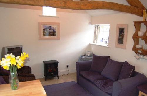 Penrith House | Perfect Retreat at Sycamore Cottage - Pet & Child Friendly