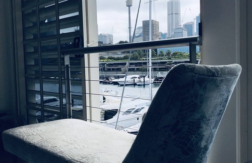 Woolloomooloo Apartment | Experience Sydney Harbour View with Pool and Spa Amenities
