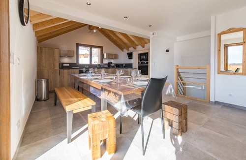 La Toussuire Apartment | Spacious Sylodges 101: Perfect Family Apartment for 10