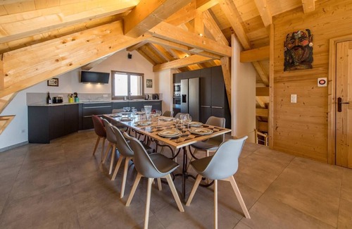 La Toussuire Apartment | Spacious Sylodges 202 Apartment for Groups up to 12