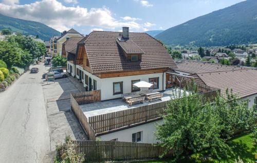 Sankt Michael im Lungau Apartment | Beautiful Sylpaulerhof Aparthotel with Oceanfront Pool