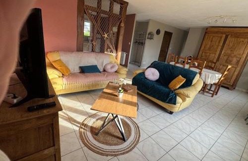 Pende House | Sylvain et Barbara