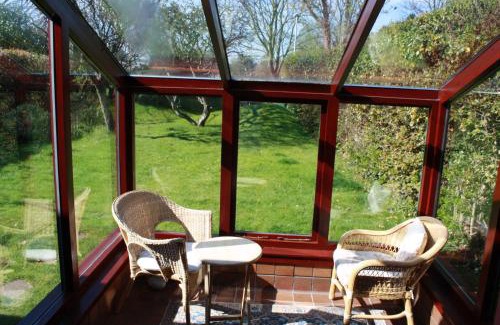 Gullane Apartment | Welcoming Sylvan Orchard: Pet & Child Friendly Retreat
