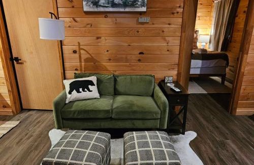 Helen Hotel | Experience Sylvan Valley Lodge and Cellars: 5-Star Retreat