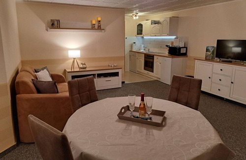 Klein Vielen Apartment | Ocean View Sylvana Vacation Apartment - Rated 9.2/10