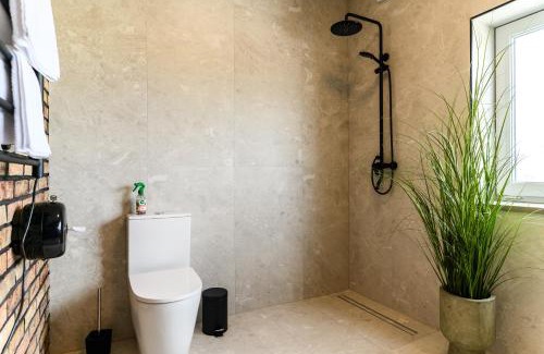 Mazeikiai Apartment | Discover Coliving Synet: Ideal for Families & Accessible Stays