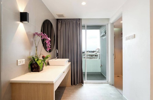 Wang Thonglang Hotel | Budget-Friendly Stay at Synsiri 2 Ladprao 98 with Breakfast