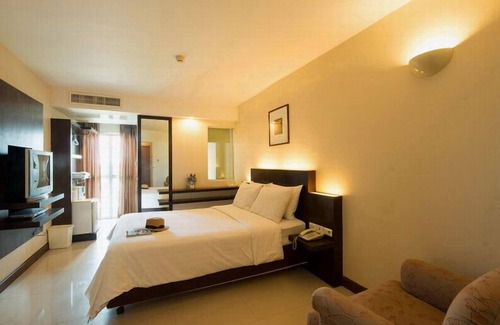 Khanna Yao Hotel | Discover Synsiri Resort: Family-Friendly with Great Amenities