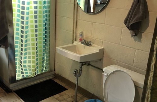 Syracuse Apartment | Cozy Syracuse Guest Suite with Full Kitchen Amenities