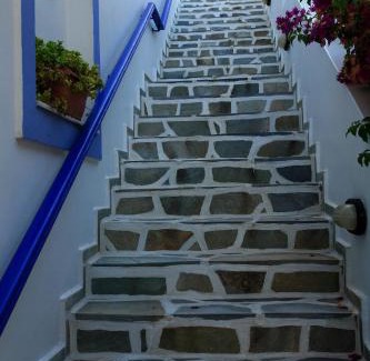 Vari Hotel | Syros Atlantis: Oceanfront Retreat with Top Amenities