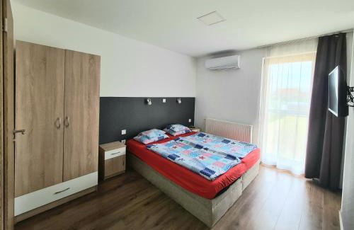 Hegyko Apartment | Family-Friendly Székely-Lak Apartman in Hegykő