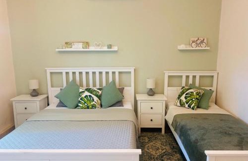 Balatonfoldvar Apartment | Experience Szélcsend Apartman: Pet-Friendly Oceanfront Getaway