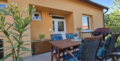 Villany Apartment | Szőlő Apartman